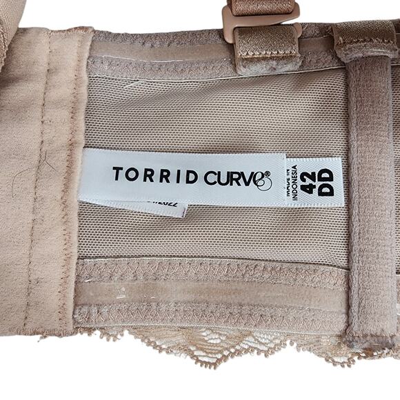 Torrid Lightly Lined Multiway Strapless Microfiber Underwire Bra Size 42DD - Picture 2 of 4